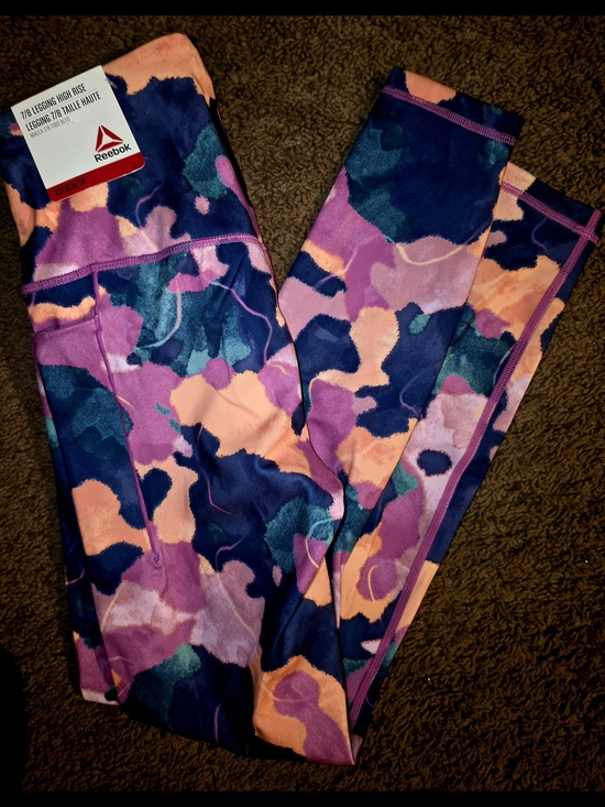 Reebok Other - Reebok Womens XS Multicolor Floral Camo Leggings - Pink, Navy, Peach
